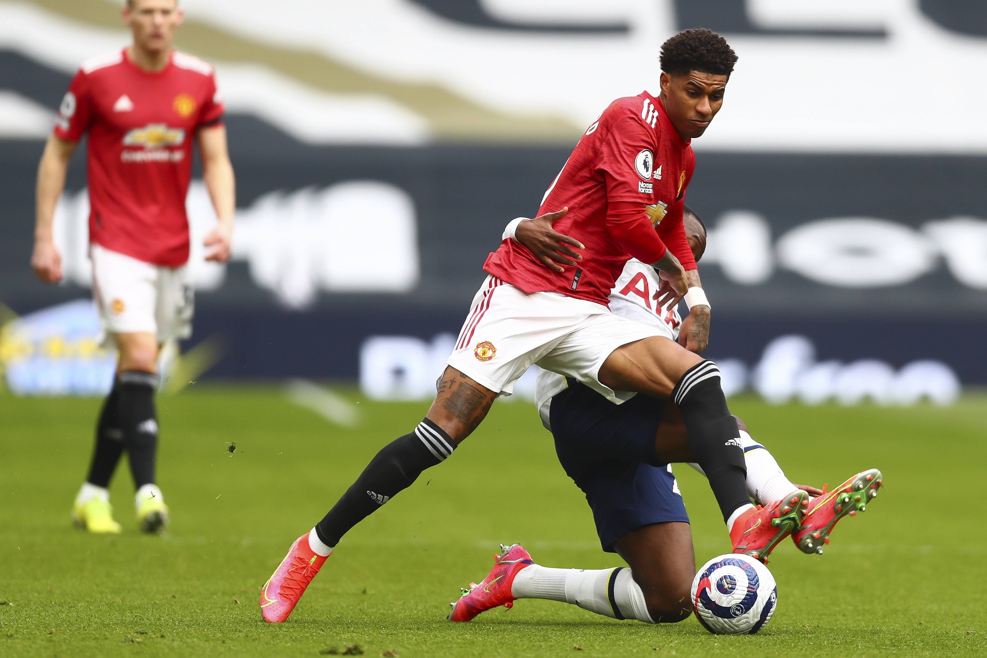 技層面還是 技層面還是