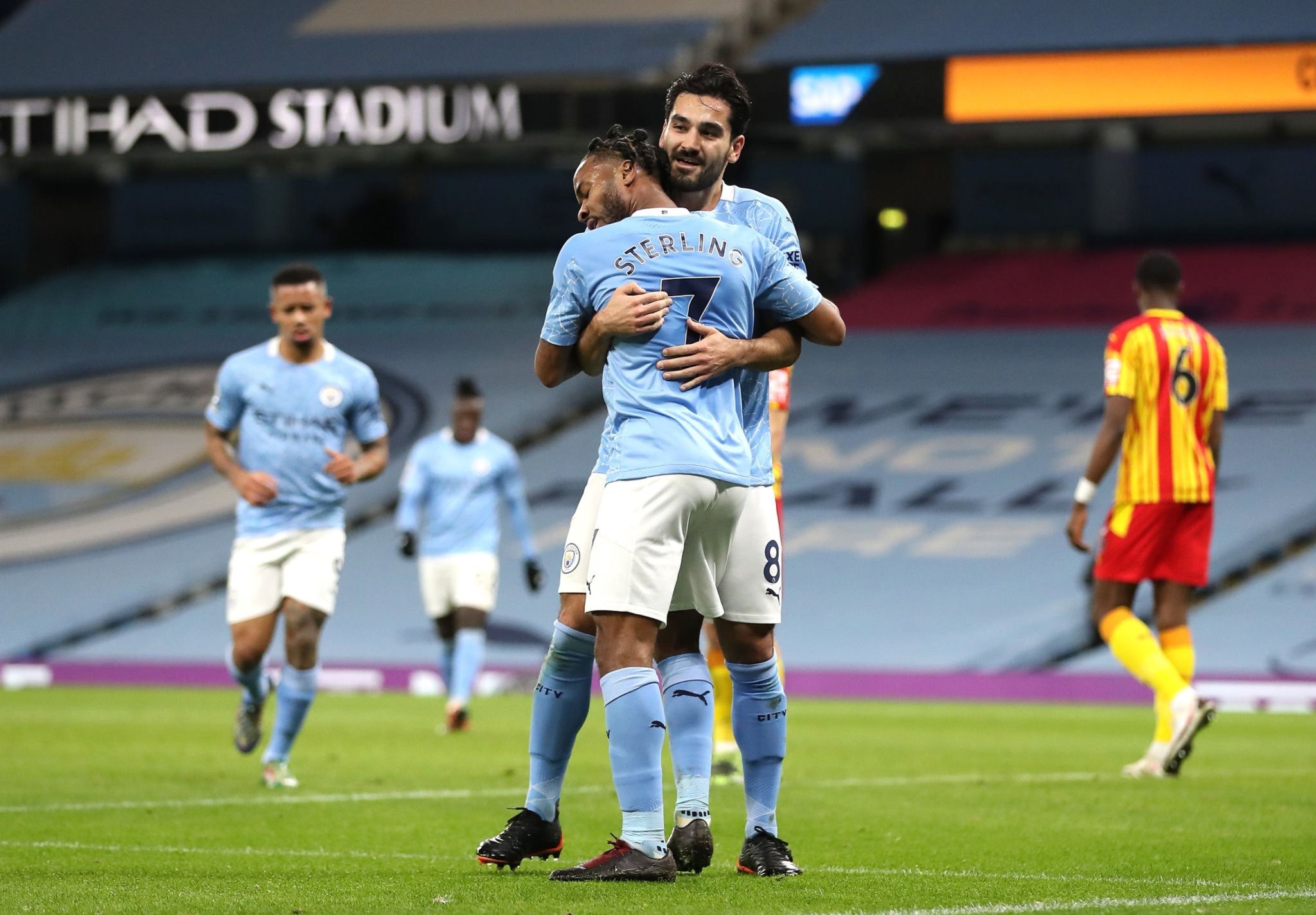 这种双重提 这种双重提