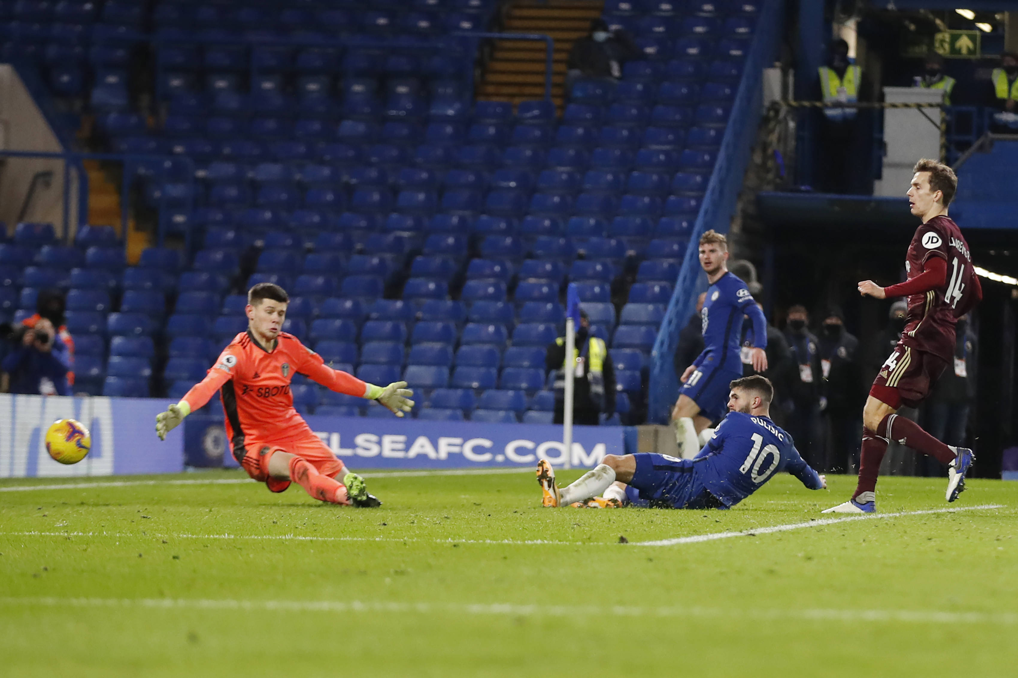 进和裁判水 进和裁判水